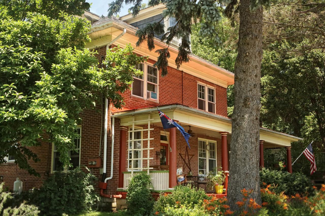 The Australian Walkabout Inn Bed & Breakfast Philadelphia Exterior photo